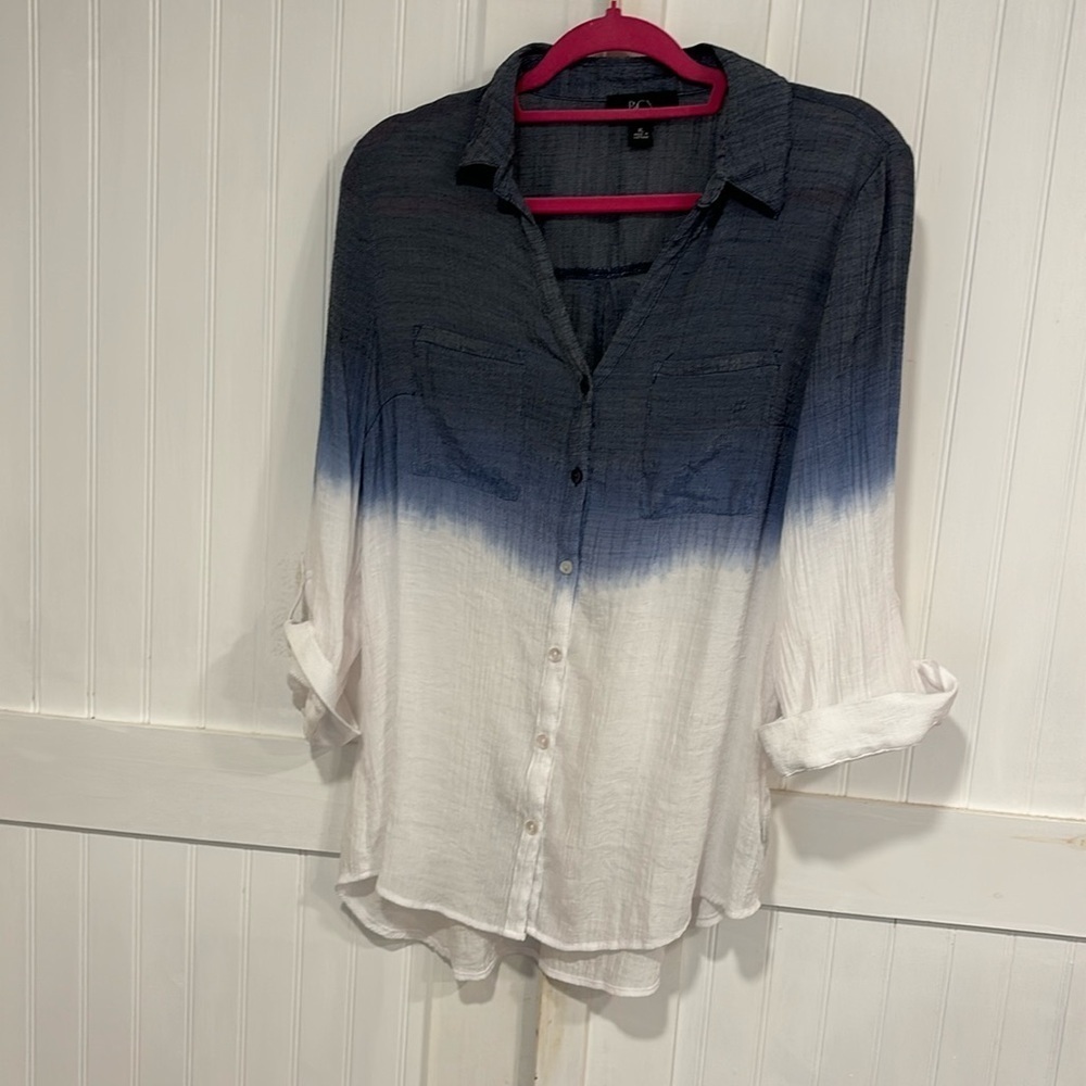BCX blue and white ombre blouse, roll tie sleeves size XL fits like L